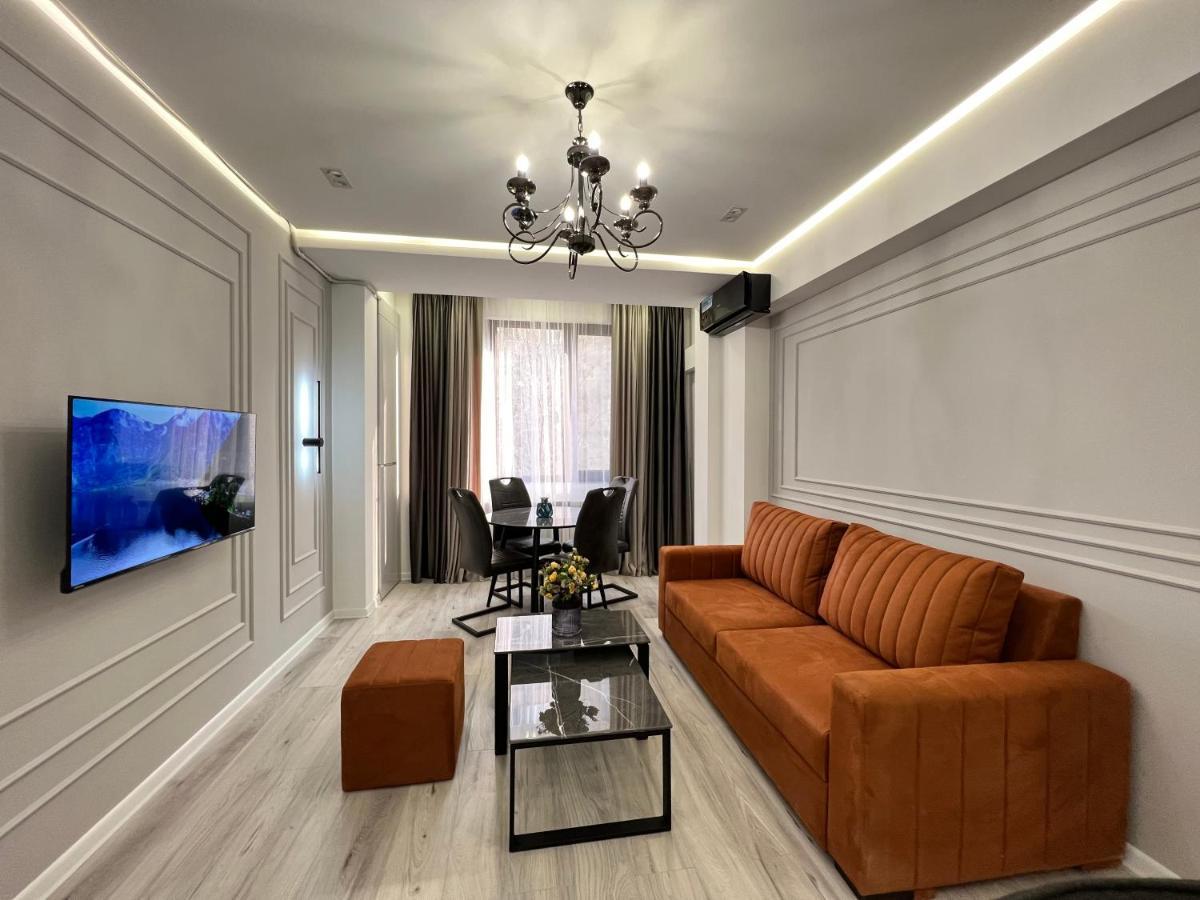 Cozy Apt 3 City Center Erevan Exterior foto